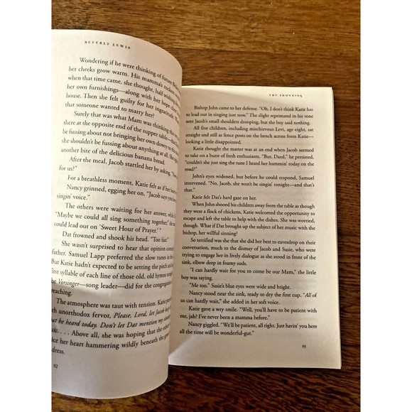 The Heritage of Lancaster County Ser.: The Shunning by Beverly Lewis (2011,... - Picture 4 of 6